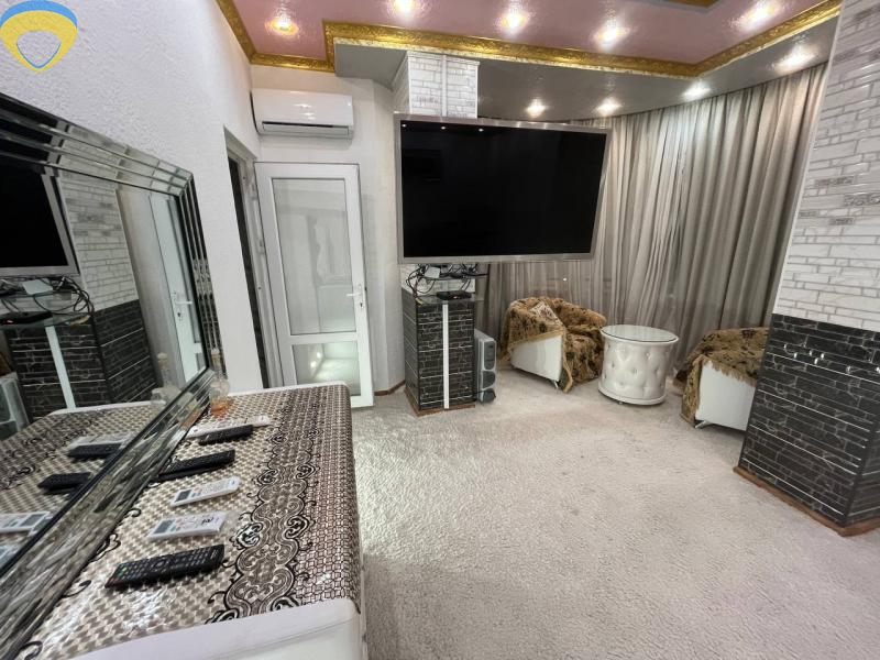 продажа двухкомнатной квартиры номер A-174132 в Приморском районе, фото номер 8